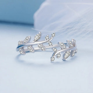 Zirkonia Leaf Ring