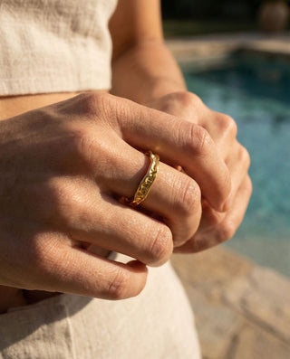 Hamret Edge Ring 18K Guldbelagt